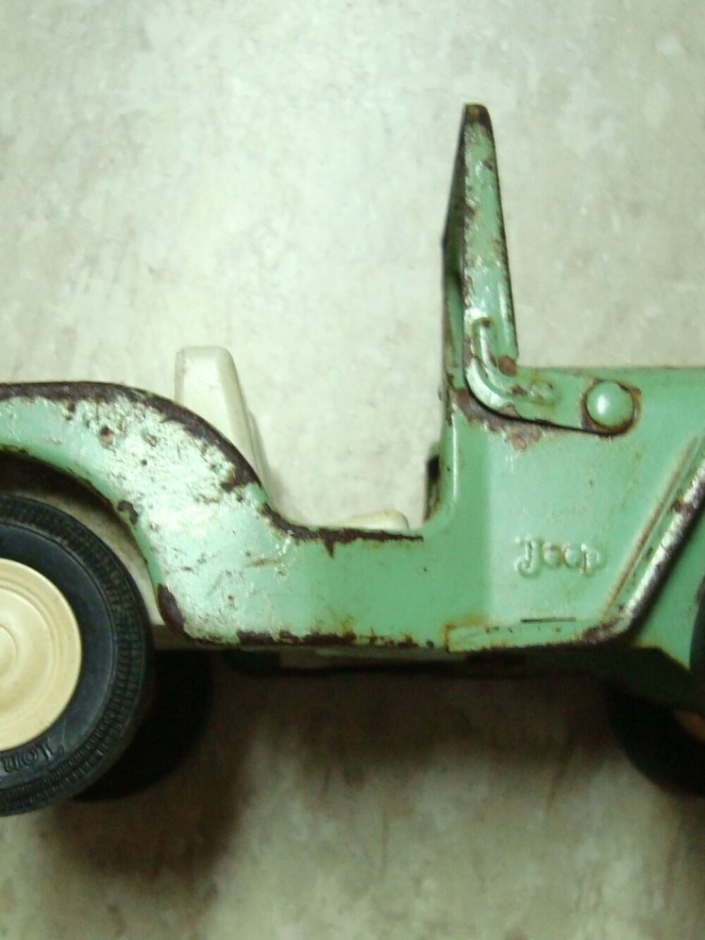 VINTAGE TONKA JEEP TRUCK AROUND 1955
